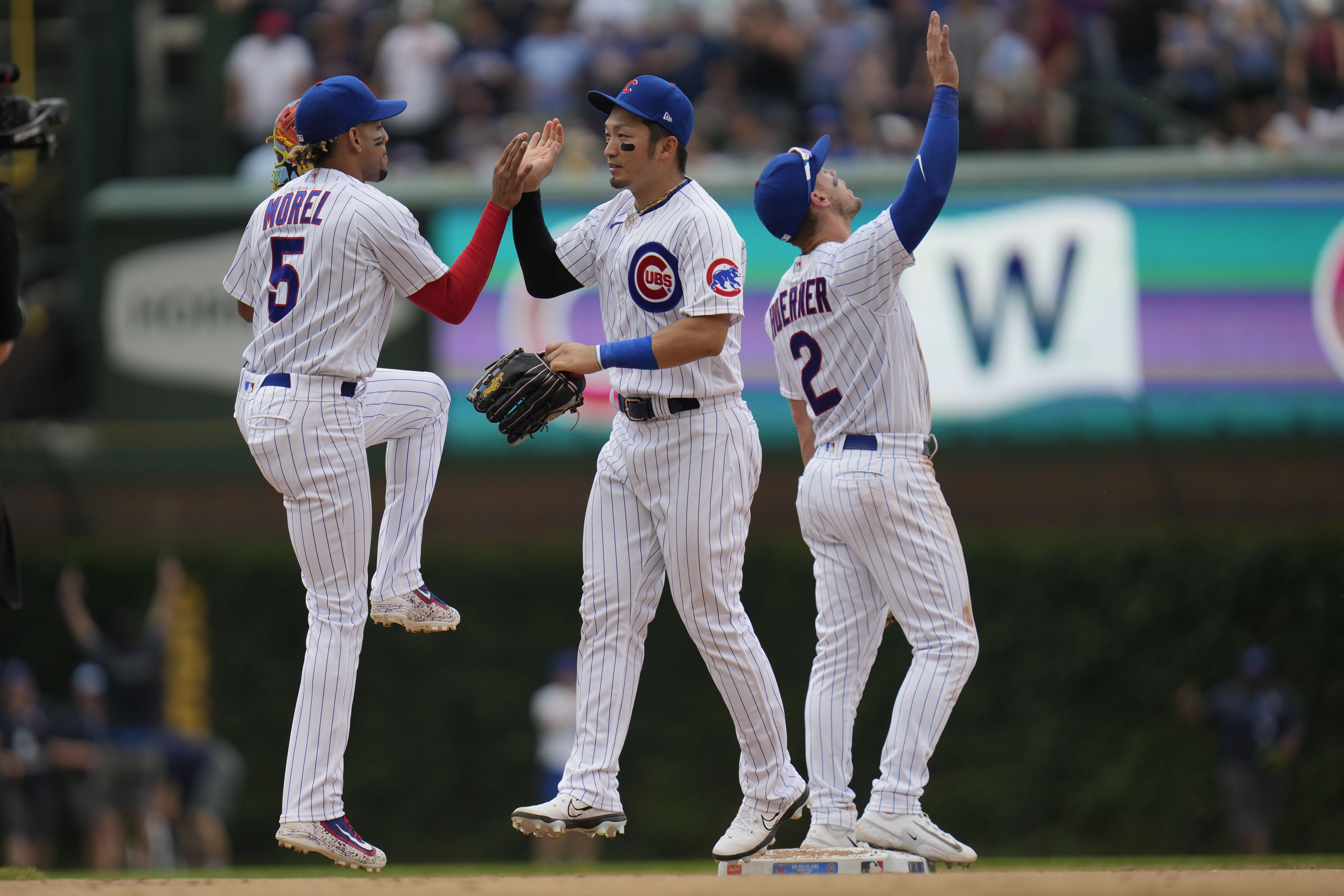 Chicago Cubs Tuesday Notes: Patrick Wisdom, Seiya Suzuki, Injuries - Sports  Illustrated Inside The Cubs