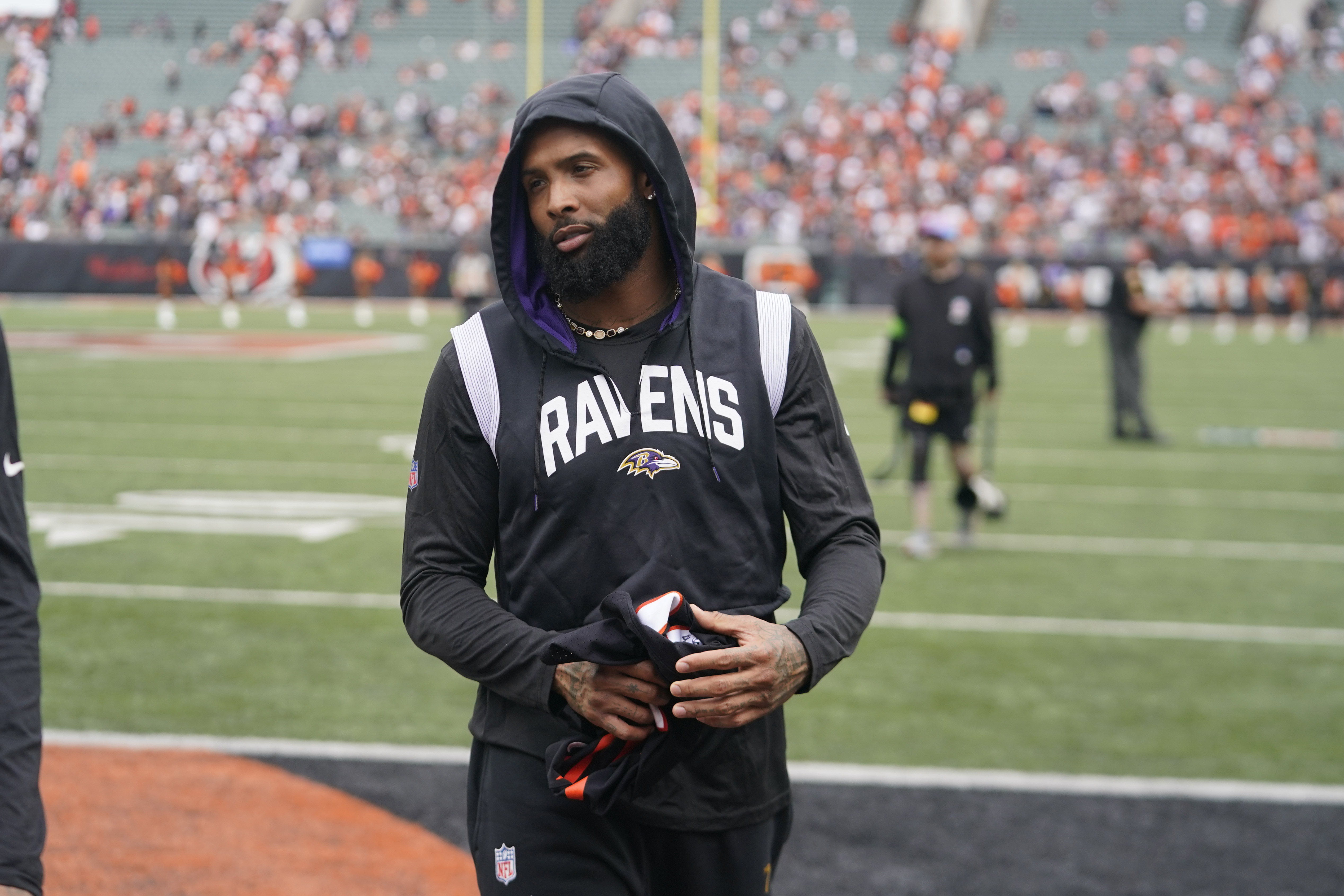 Ravens WR Odell Beckham Jr. exits vs. Bengals with ankle injury; not  believed to be serious, Harbaugh says