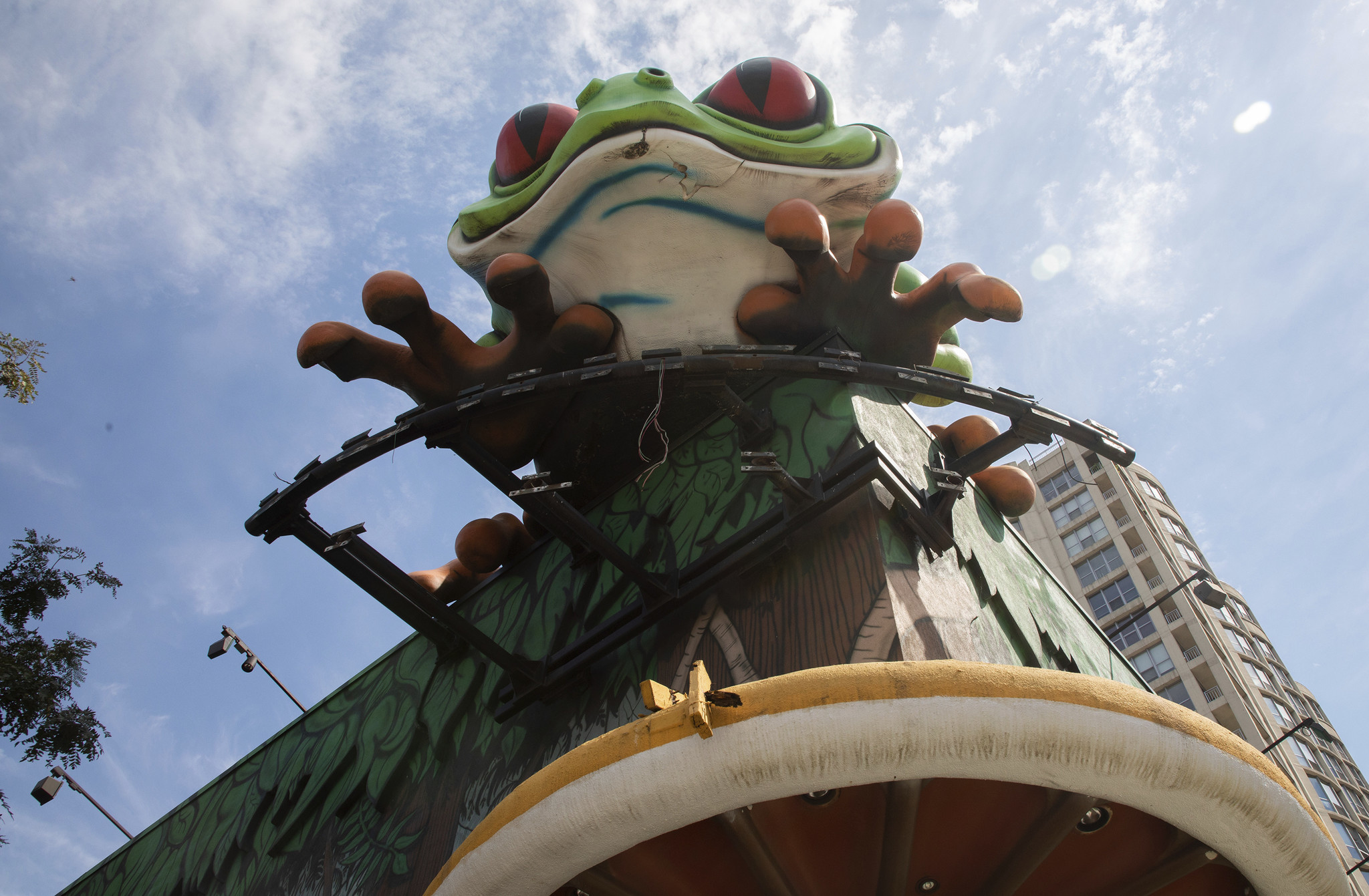 Rainforest Cafe at Woodfield Mall Closing – NBC Chicago