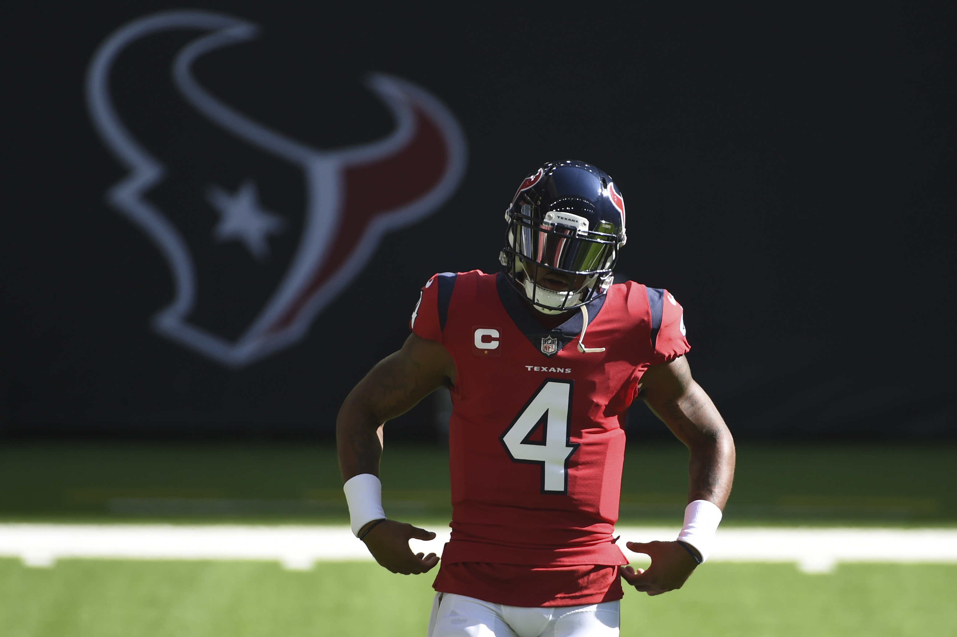 Houston This, Houston That!' Texans Ex Deshaun Watson: 'I've Evolved' with  Cleveland Browns - Sports Illustrated Houston Texans News, Analysis and More