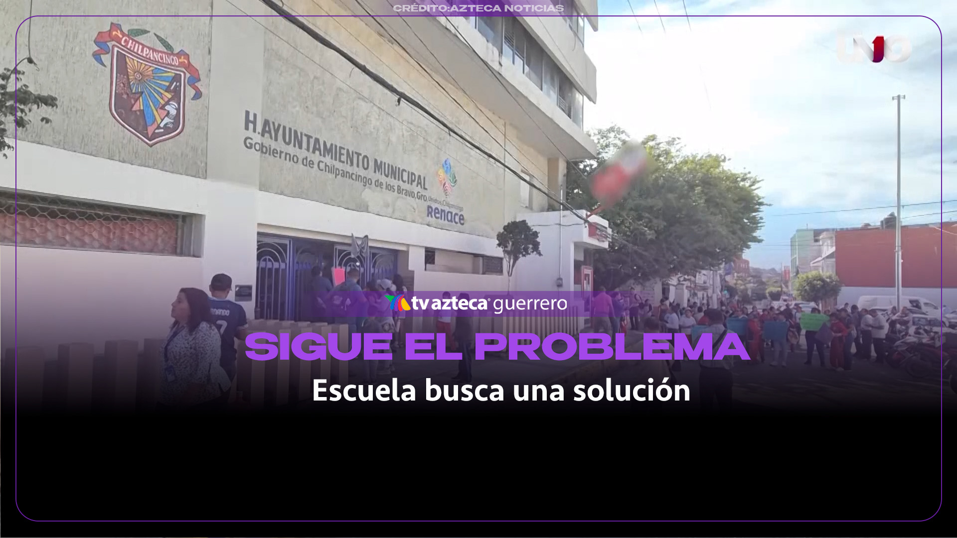 Protestan y bloquean el Ayuntamiento de Chilpancingo por conflicto de predio escolar