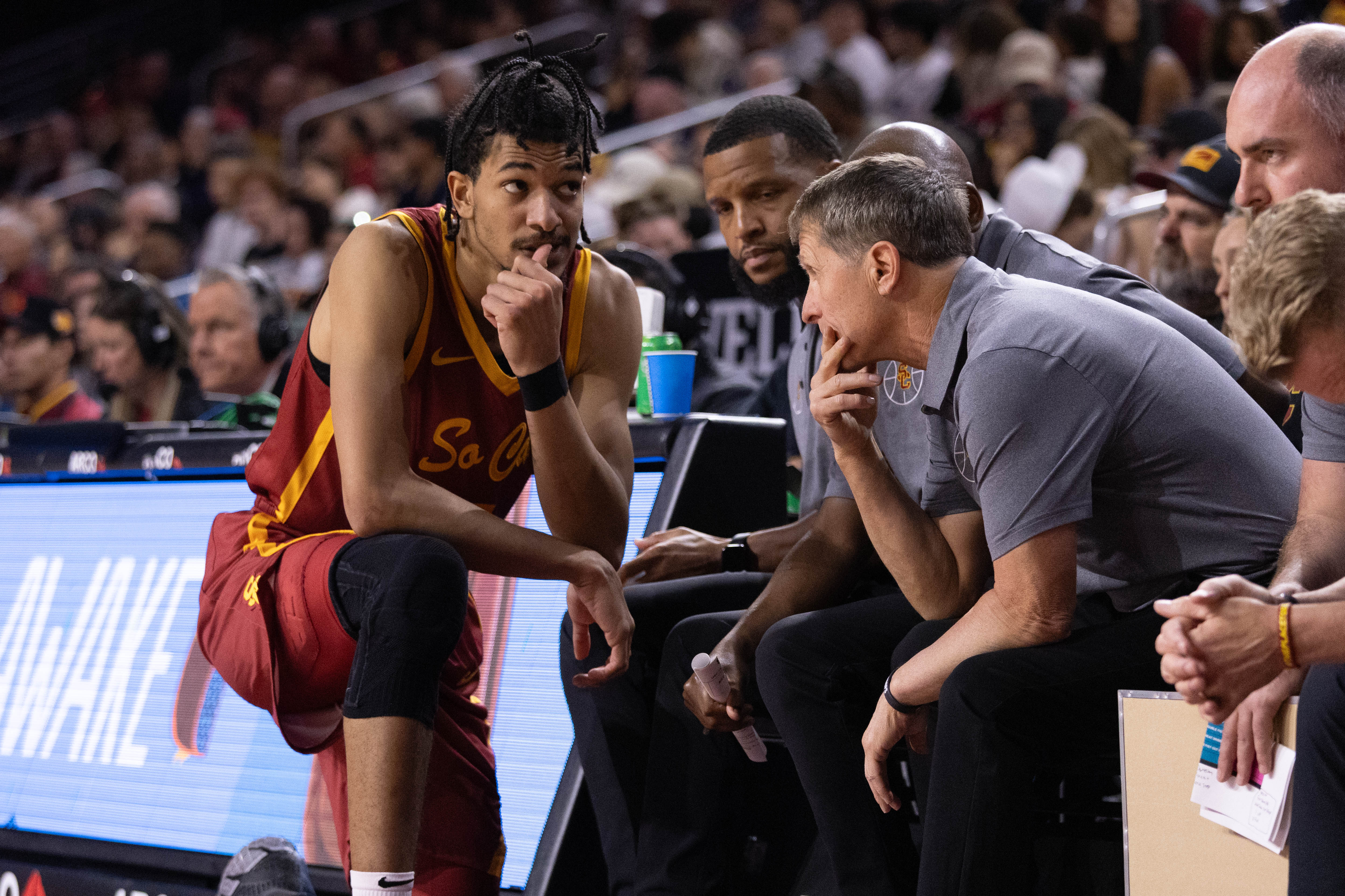 USC disputes discriminatory claims in former player’s lawsuit