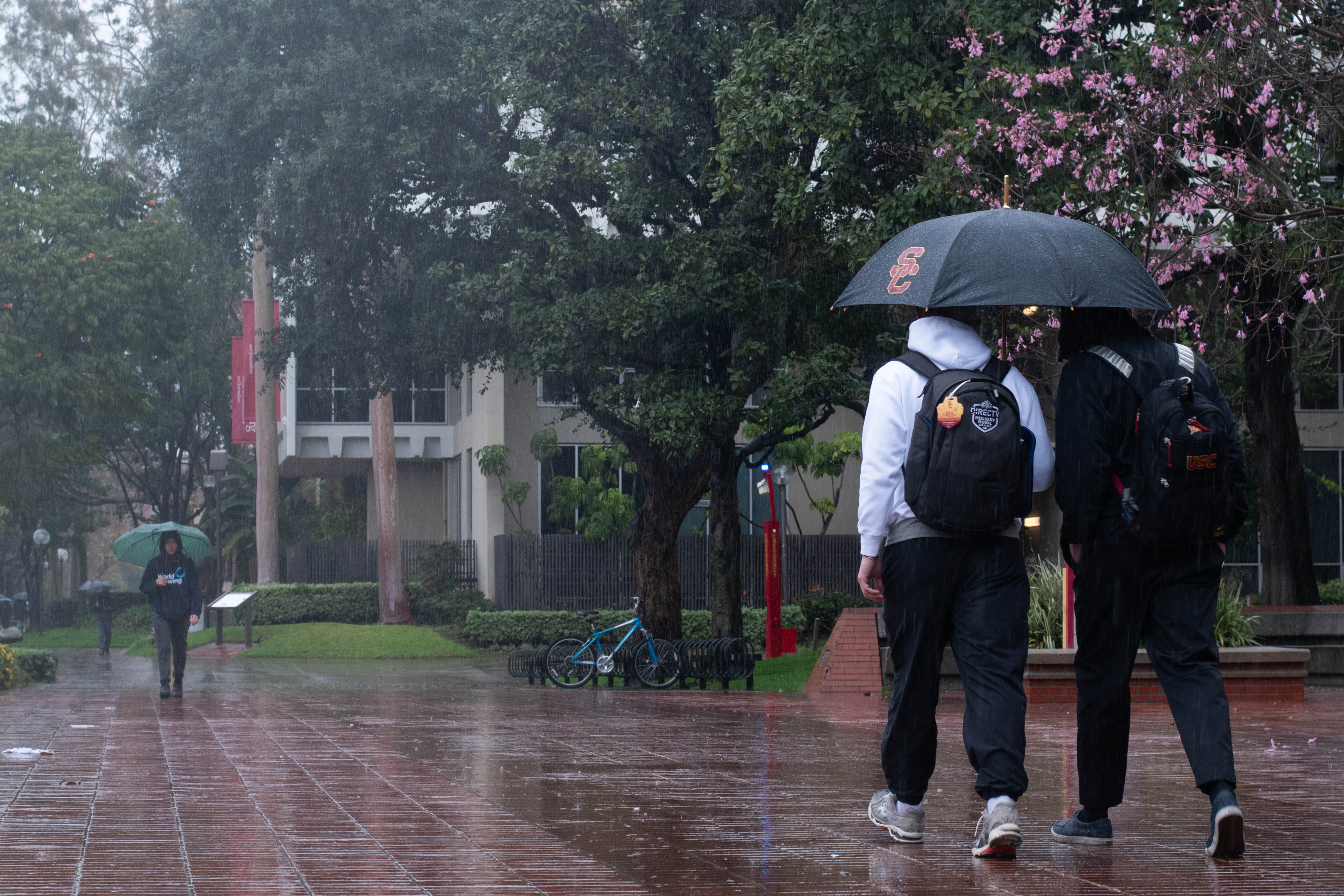 Wild weather in Los Angeles catches USC students off-guard