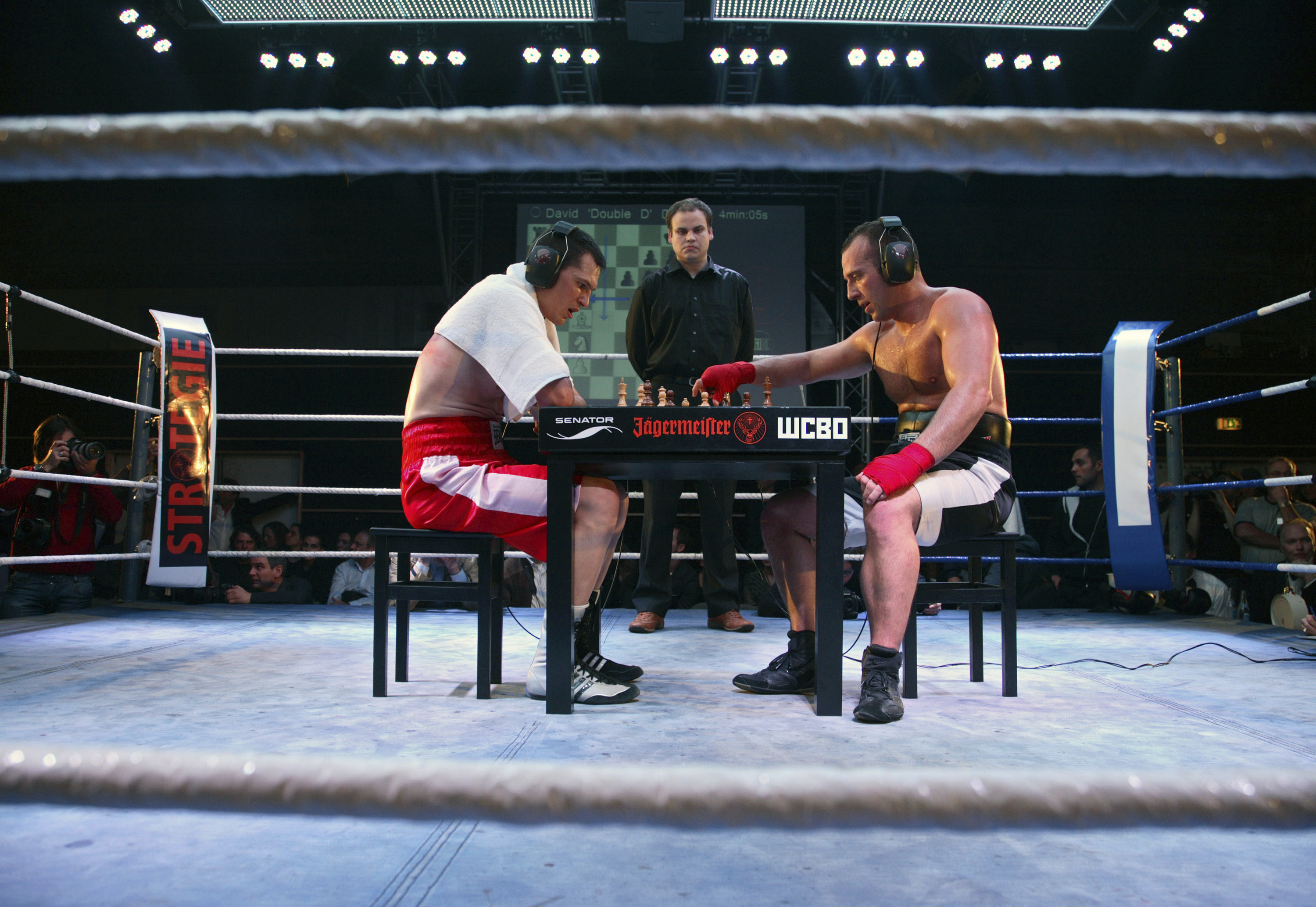 Chess Boxing — The Offbeat Athlete