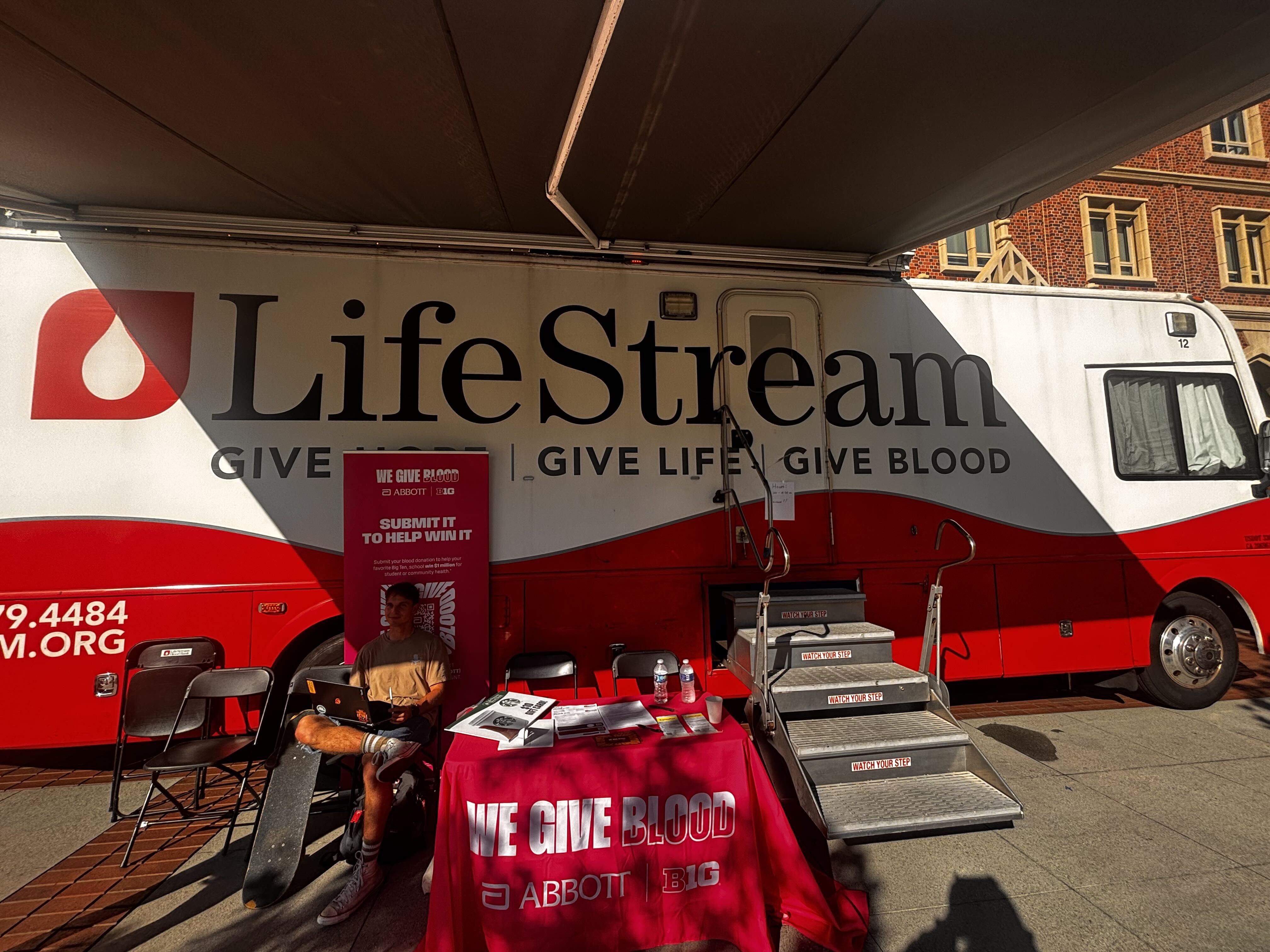 LifeStream turns to USC as demand for donated blood continues