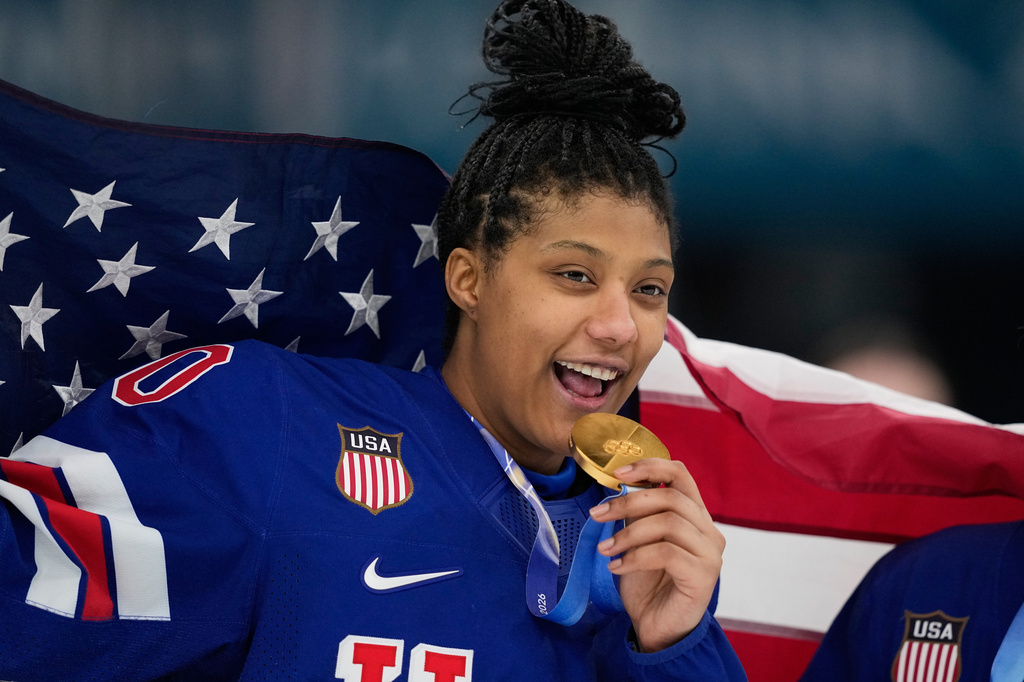 Laila Edwards Signs with PWHL San Jose