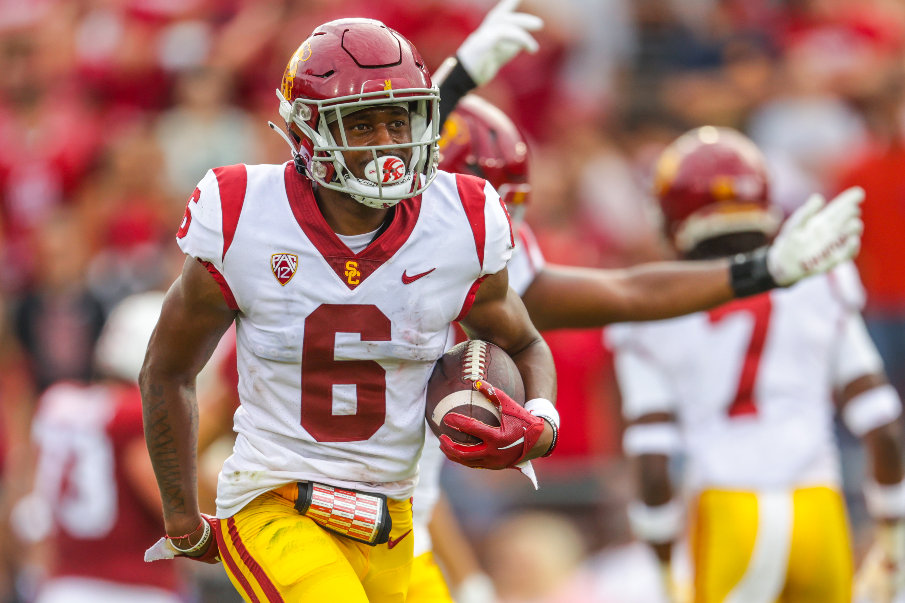 Trojans teammates: Vikings take USC CB Blackmon in NFL draft