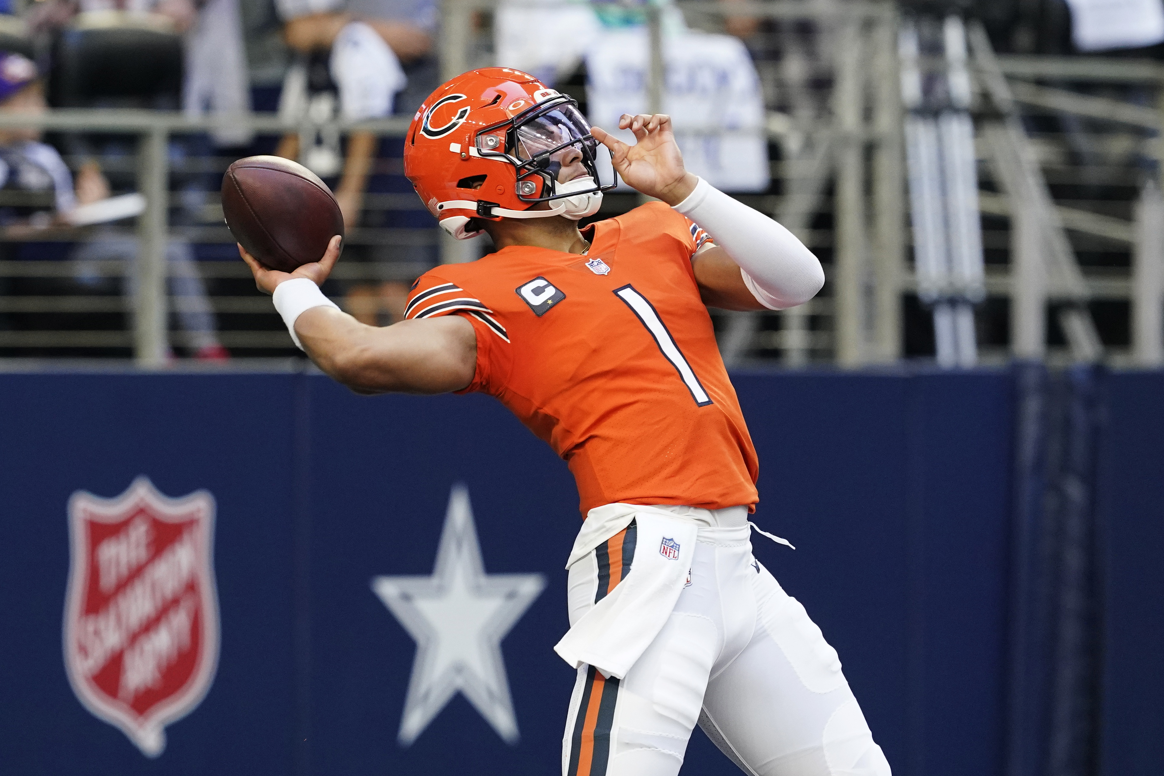 Chicago Bears in early NFL season chaos as Justin Fields slams own