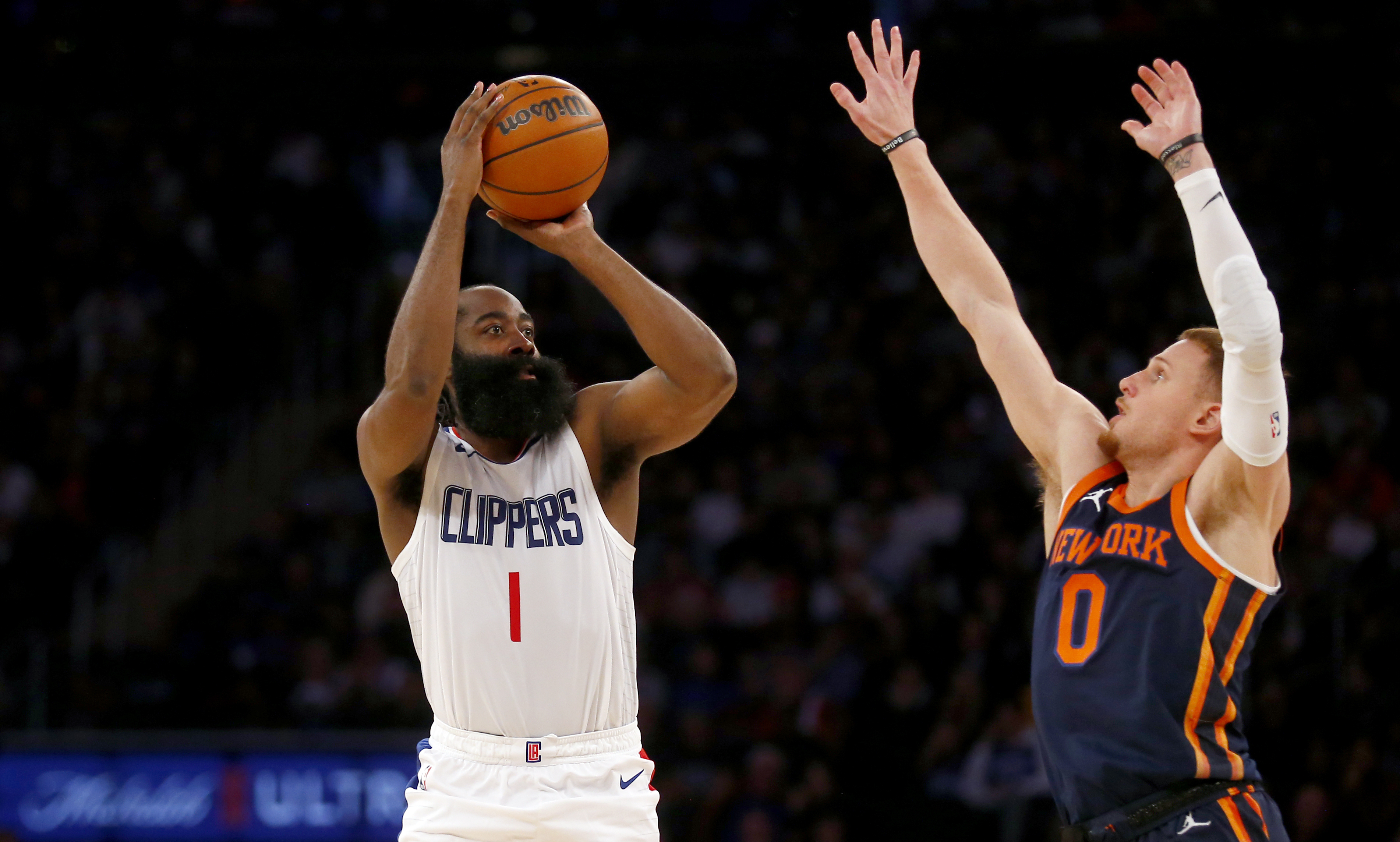 CLIPPERS: James Harden fails to impress in first appearances – Annenberg Media