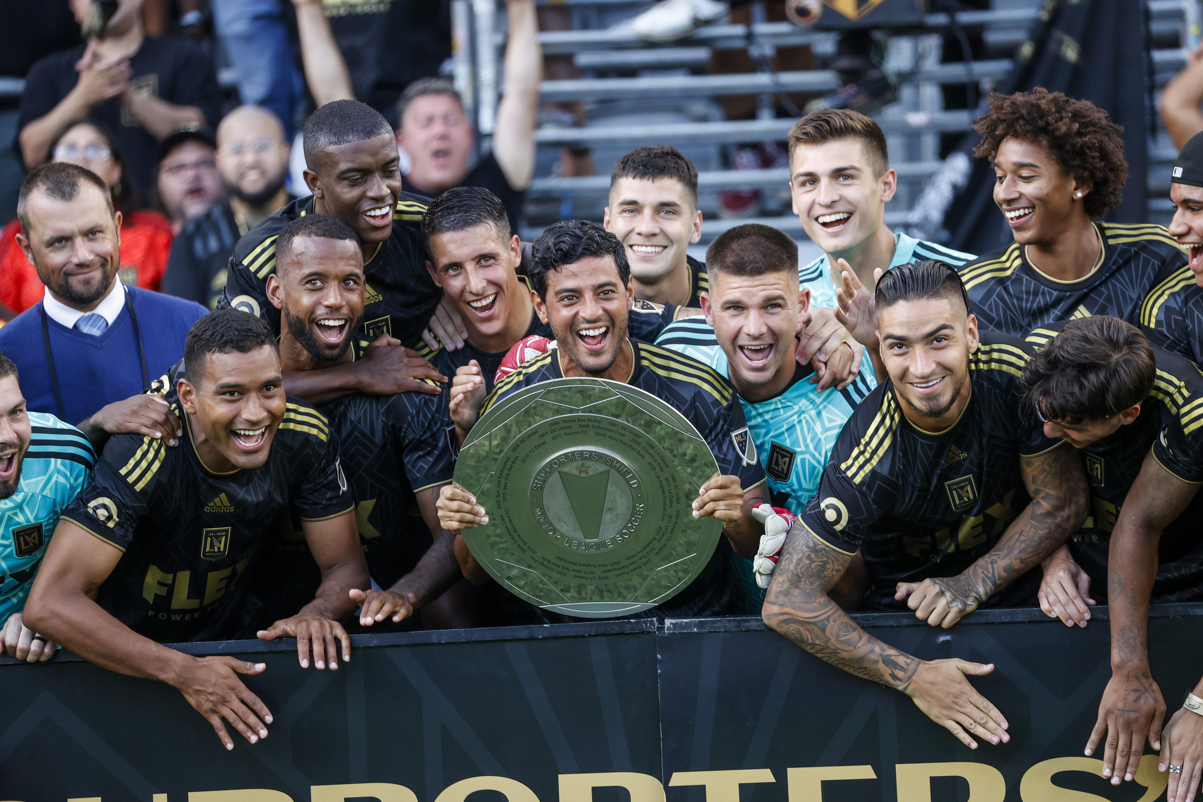110 Football on X: #LAFC rep their MLS Cup star on the home kit for the  first time 😮‍💨  / X