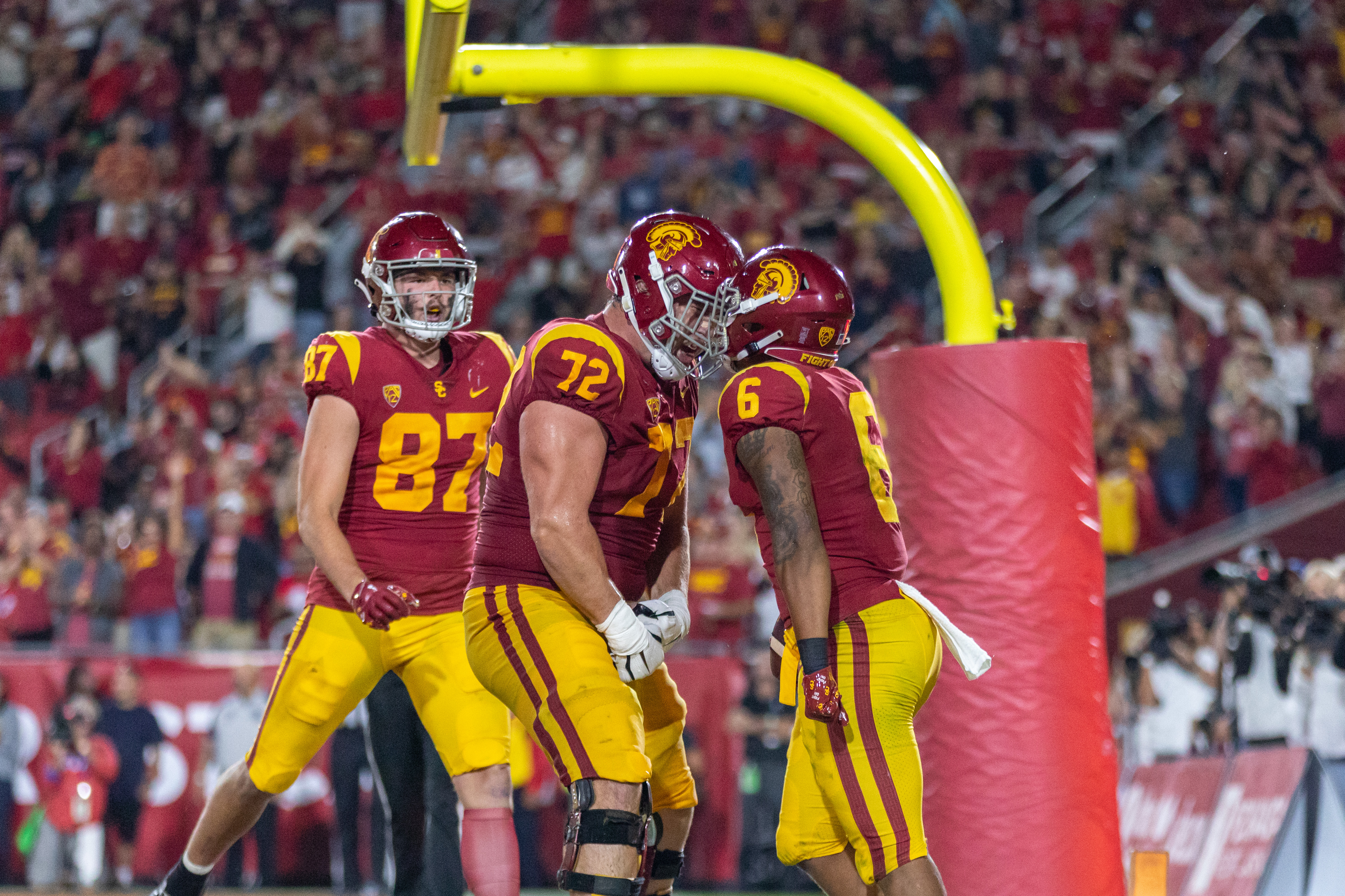 USC's Tuli Tuipulotu Picked In Second Round of 2023 NFL Draft By