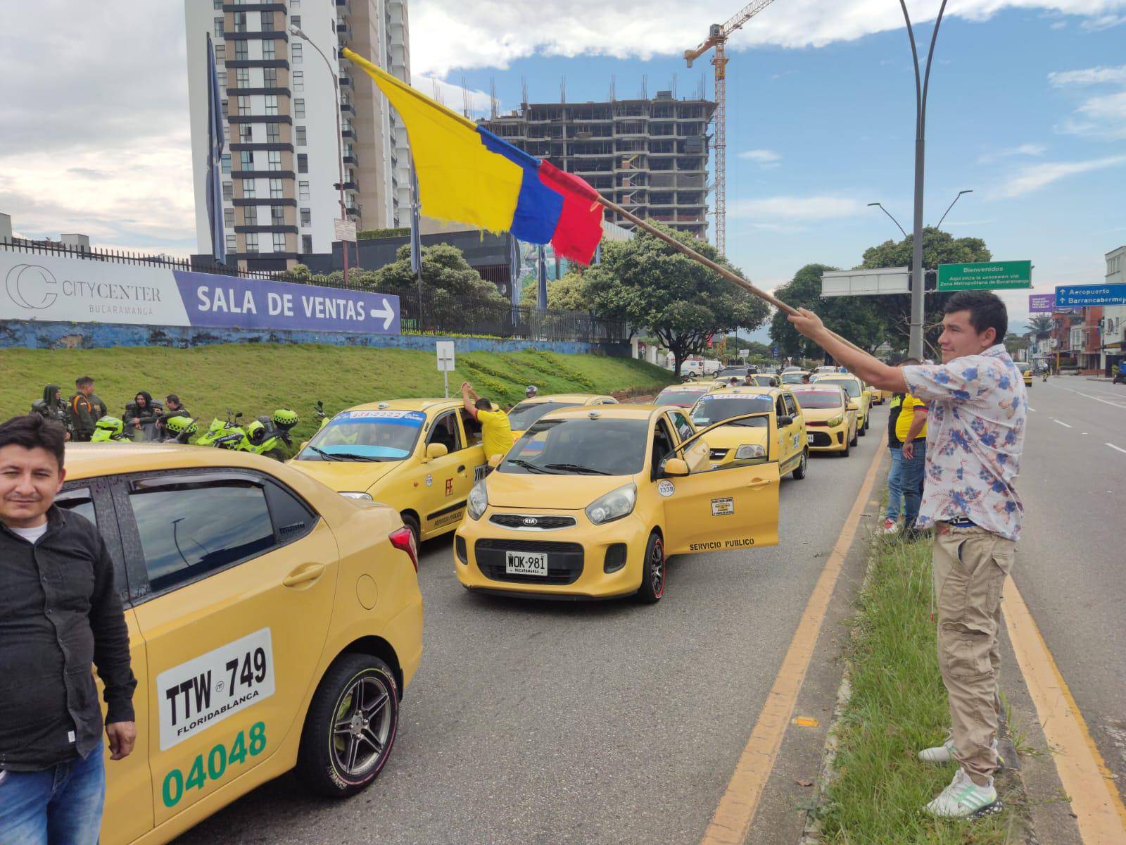 Así están las vías de Bucaramanga y el área por paro de taxistas |  Vanguardia.com