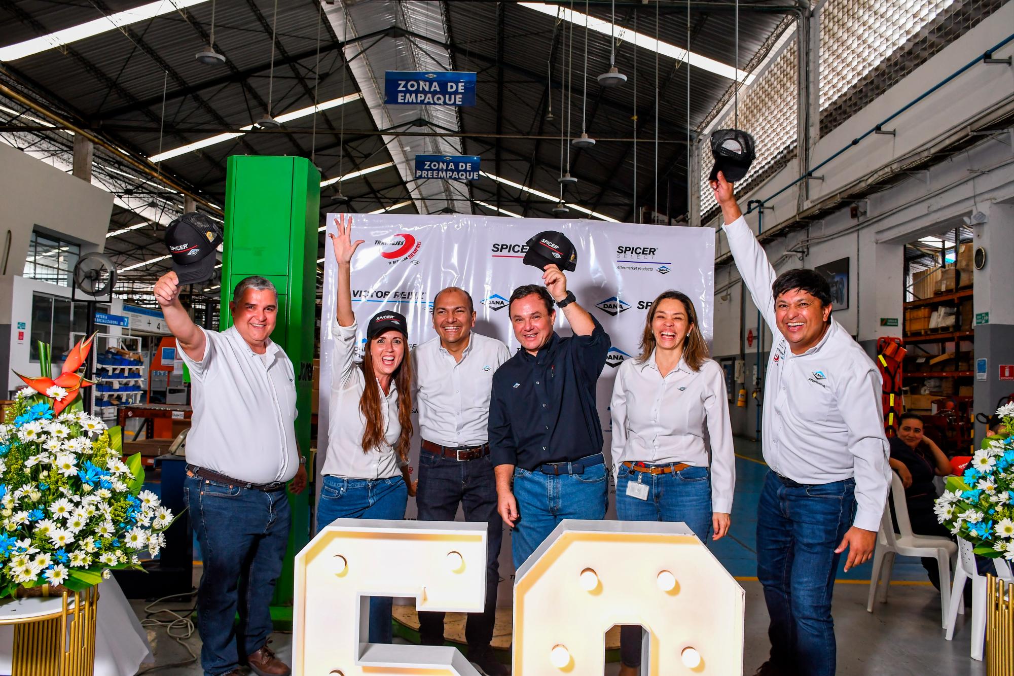 La empresa santandereana Dana Transejes cumple medio siglo de estar en el  mercado