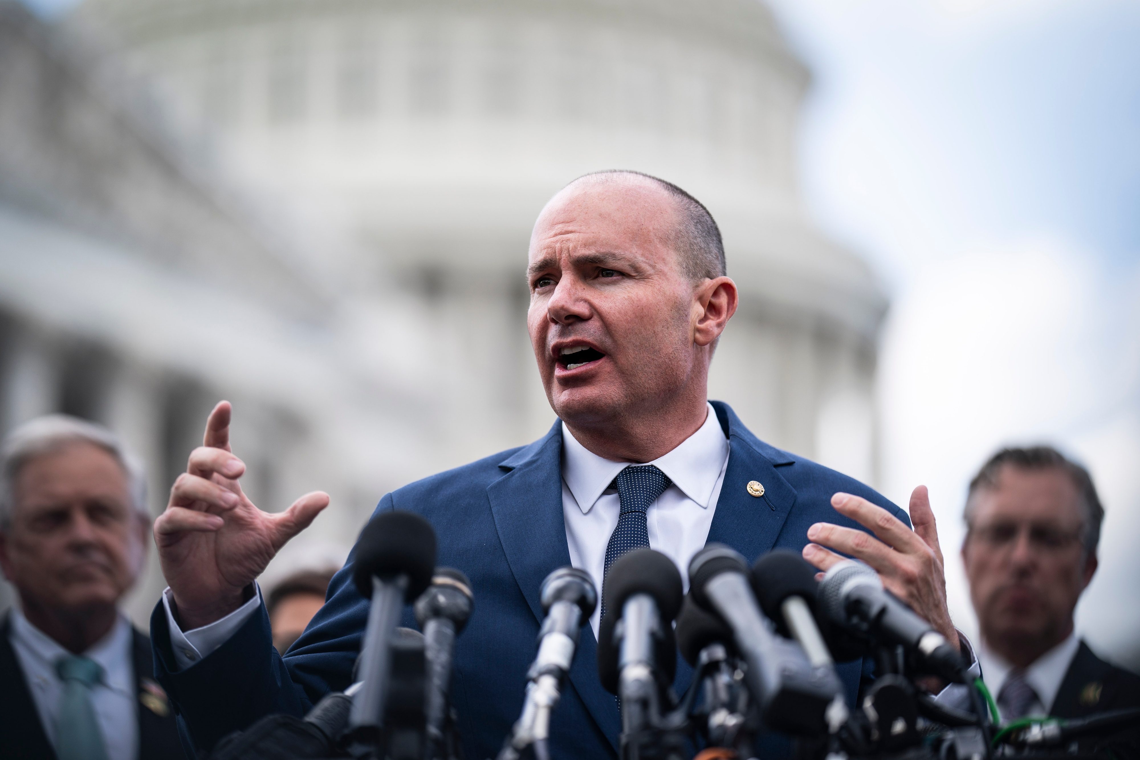 Sen. Mike Lee (R-Utah) on Capitol Hill in 2023. (Jabin Botsford/The Washington Post)