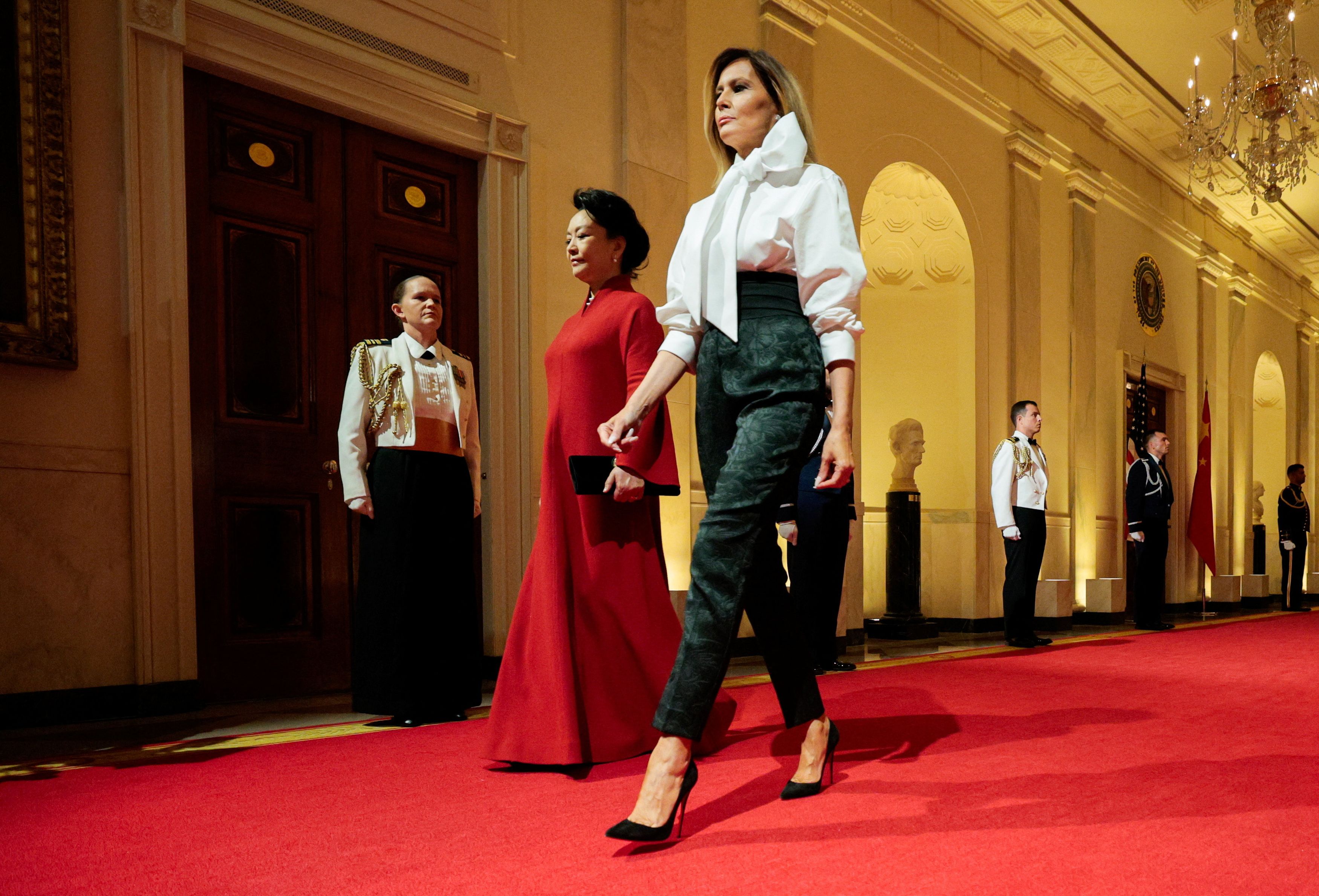 The two first ladies at the White House on Thursday night. (Evelyn Hockstein/Reuters)