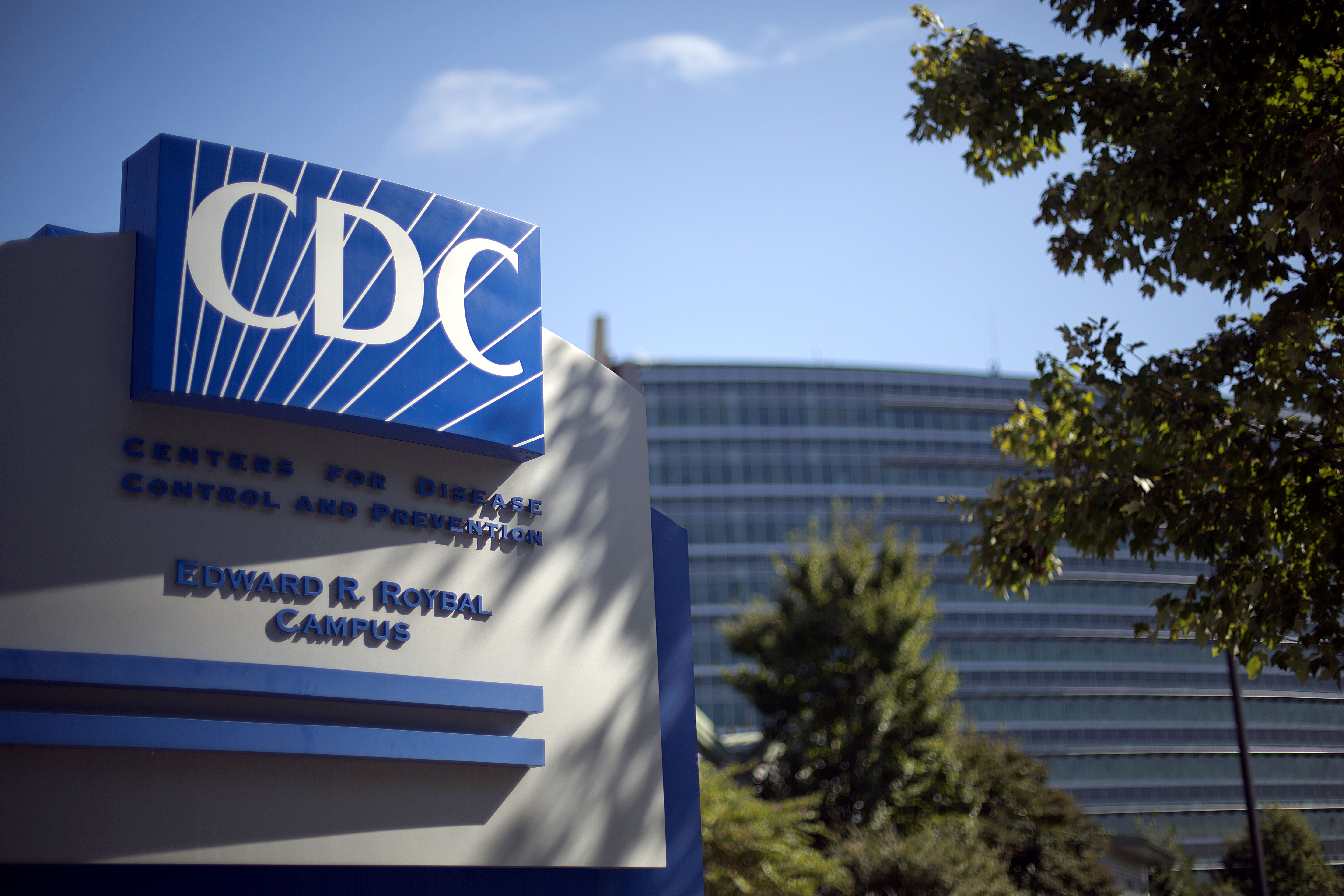 States can soon access covid vaccines for low-income children, after delay cover image