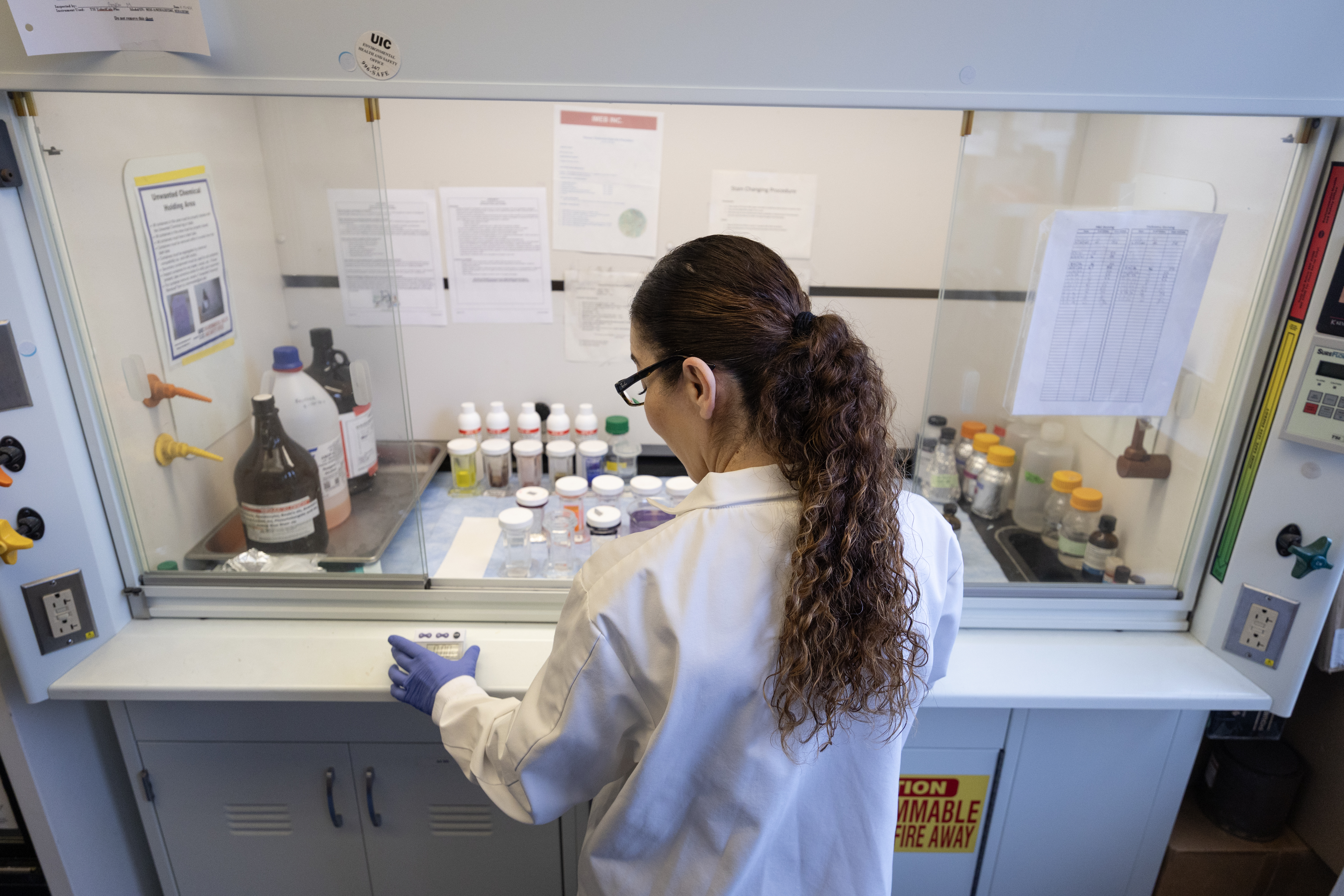 Researchers who rely on federal grants from the National Institutes of Health are concerned about the future of their projects. (Scott Olson/Getty Images)