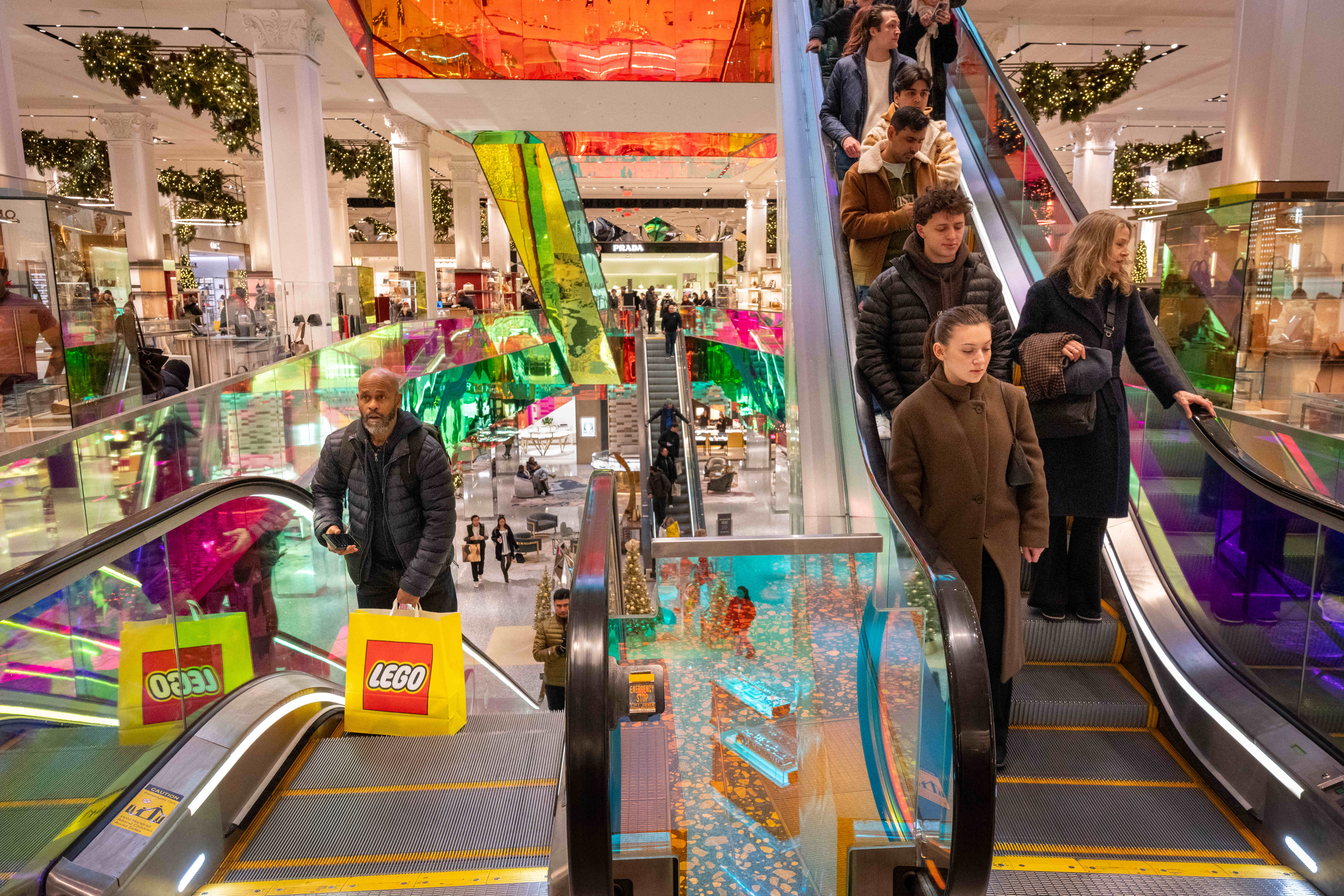 Saks Fifth Avenue in New York on Christmas Eve. (Jeremy Weine/Getty Images)