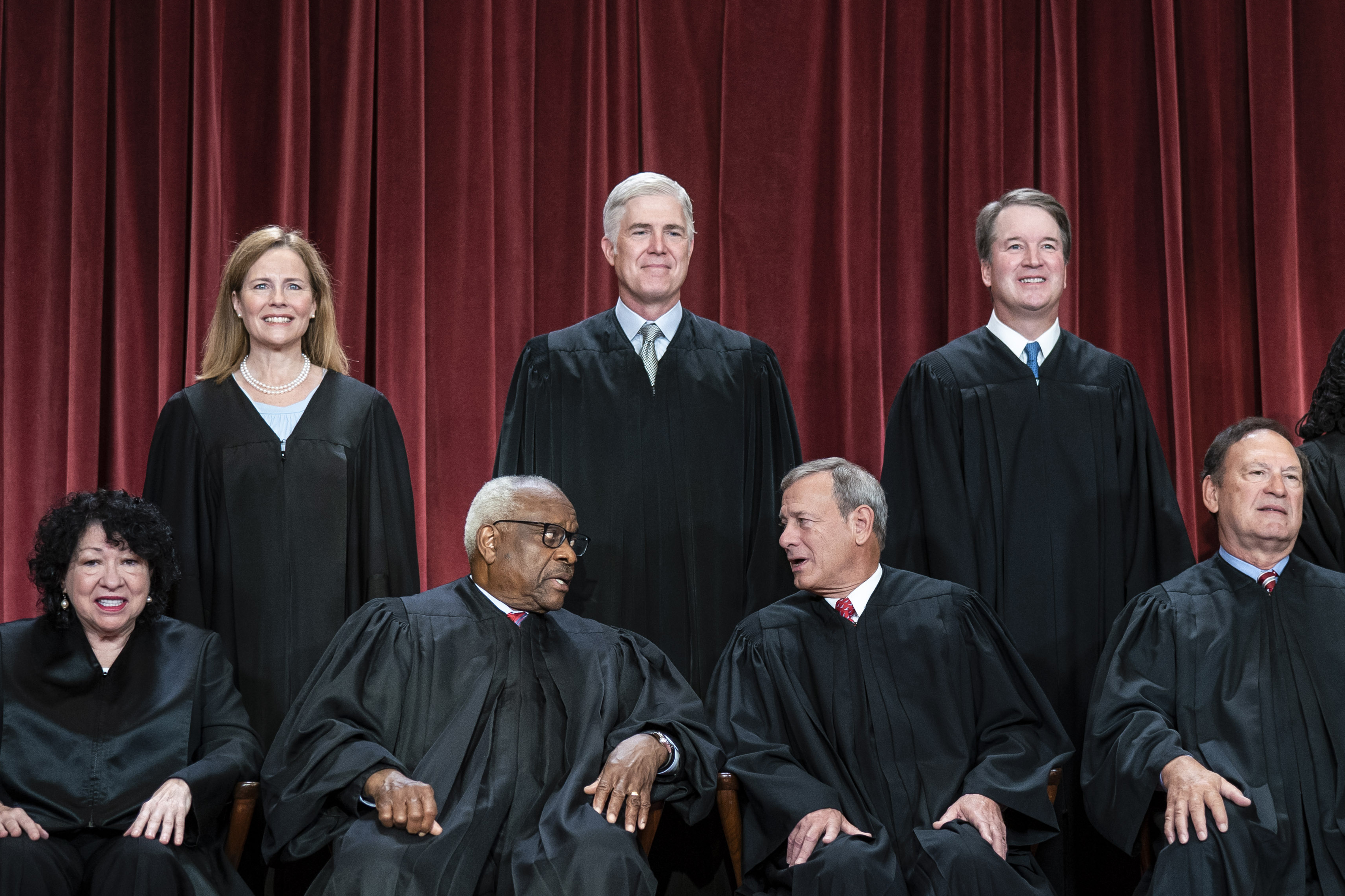 Members of the Supreme Court in 2022. (Jabin Botsford/The Washington Post)