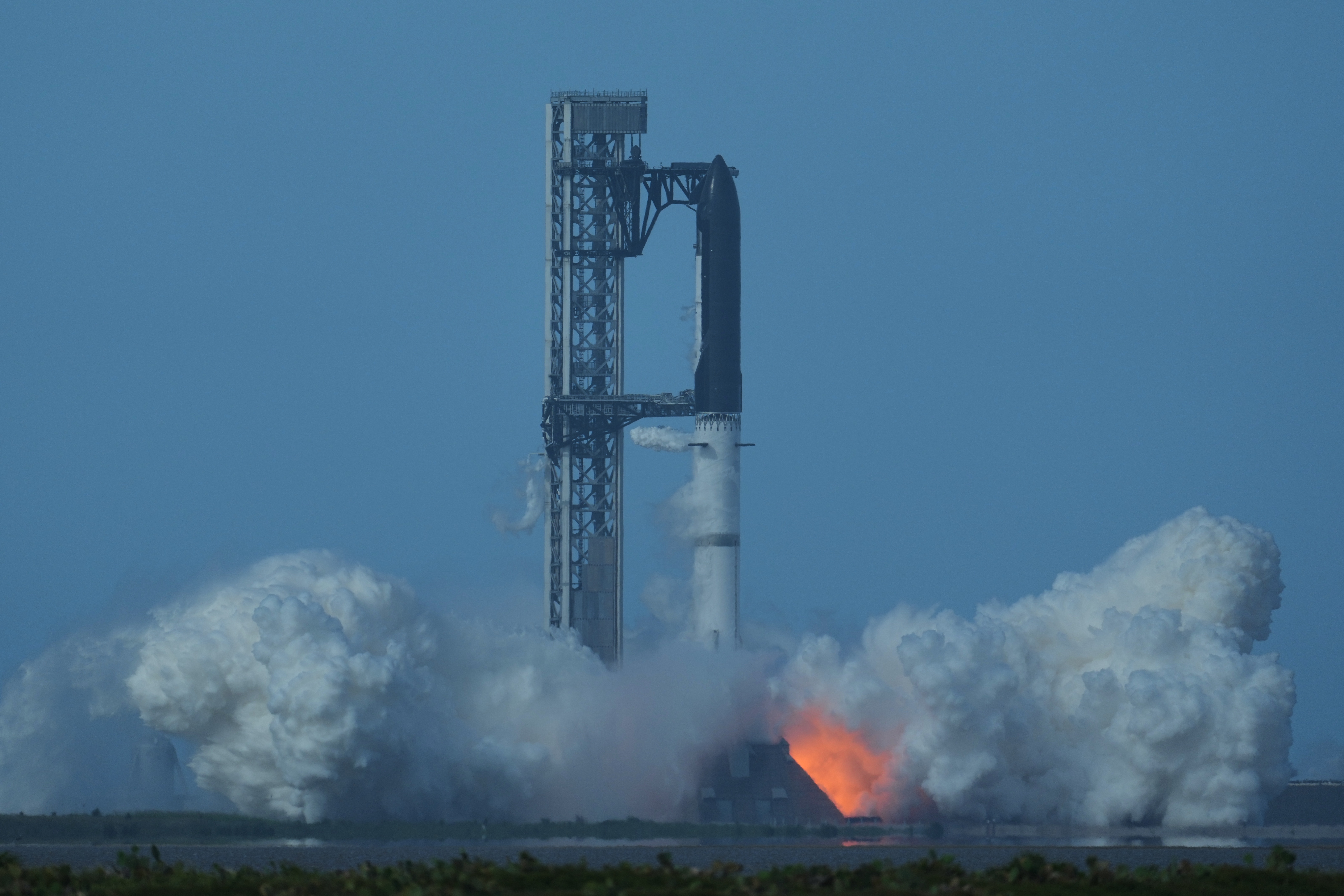 Starship Launch Halted Seconds Before Liftoff Due to Engine Issue