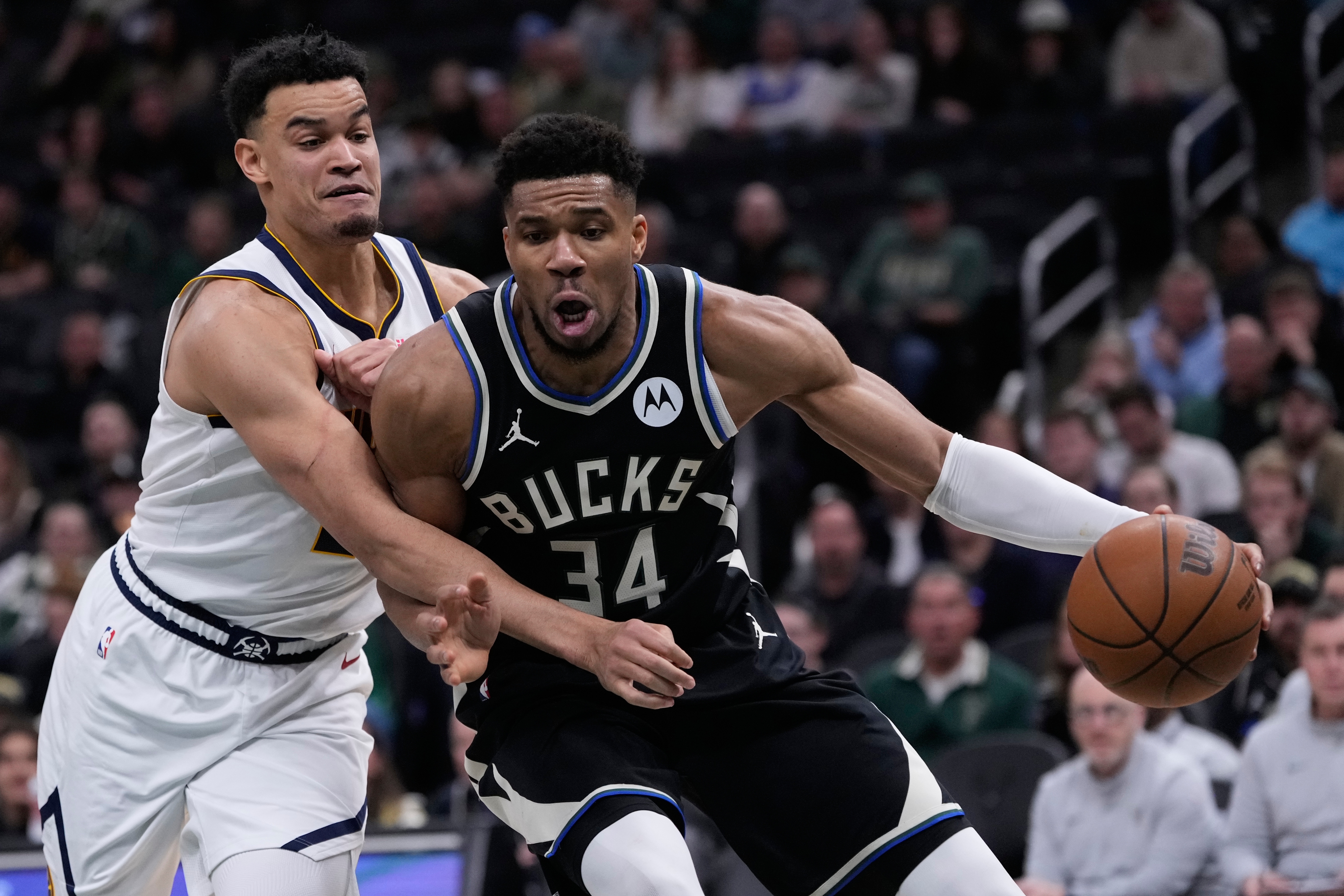 Giannis Antetokounmpo getting traded to Heat in blockbuster, AP source says