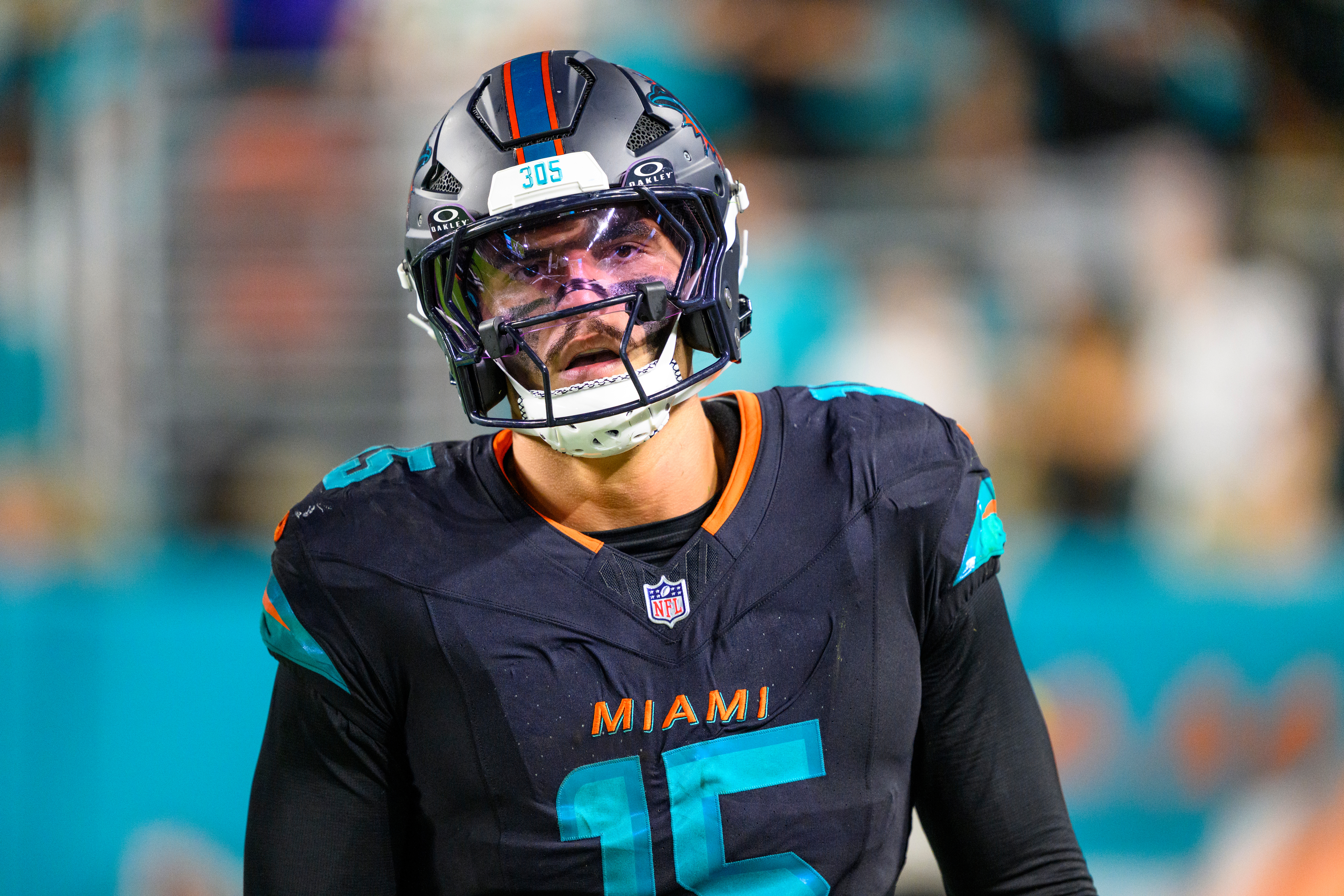 It's not like we're just a dumpster fire;' Dolphins pass-rusher