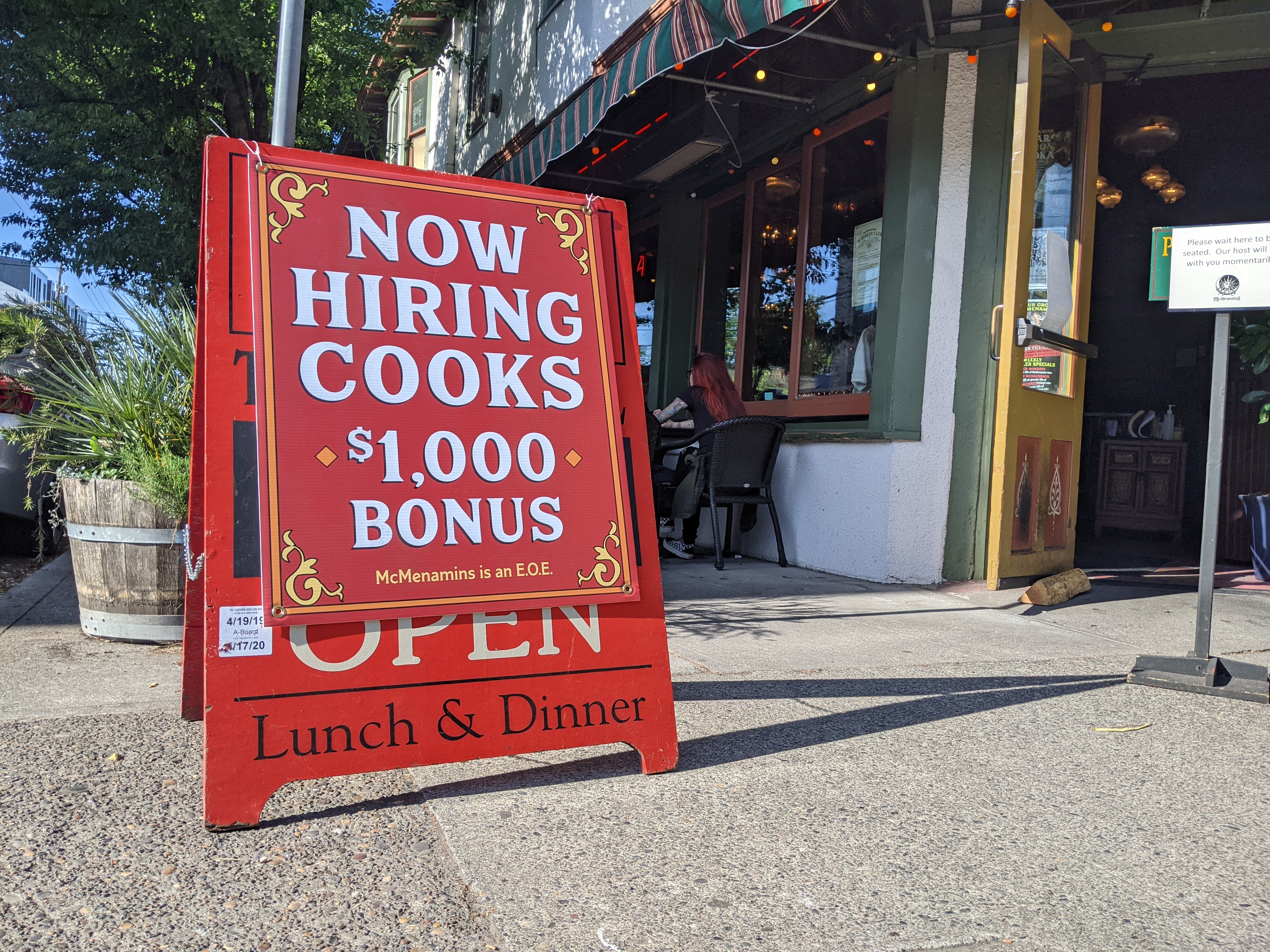 Why Can T Oregon Restaurants Find Workers As They Reopen
