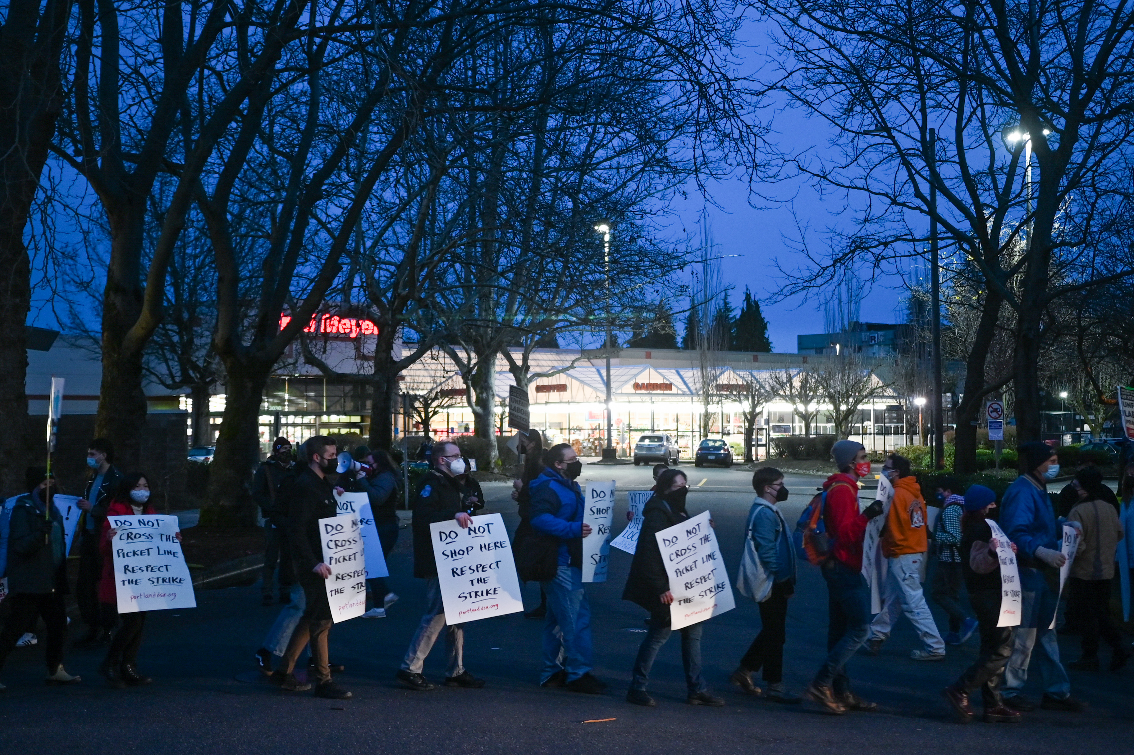 Portland Fred Meyer, QFC Workers Strike Called Off After One Day