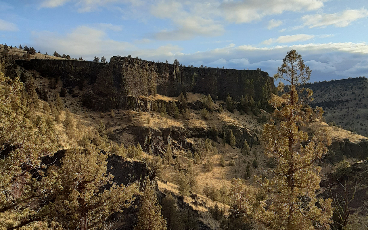 Hike of the Week The Oregon Badlands Are Vast, Desolate and ...