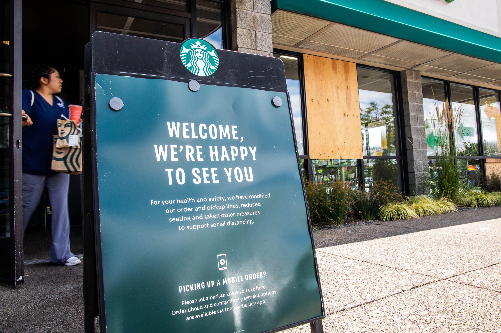 Iconic Starbucks store in downtown Vancouver to close - Business